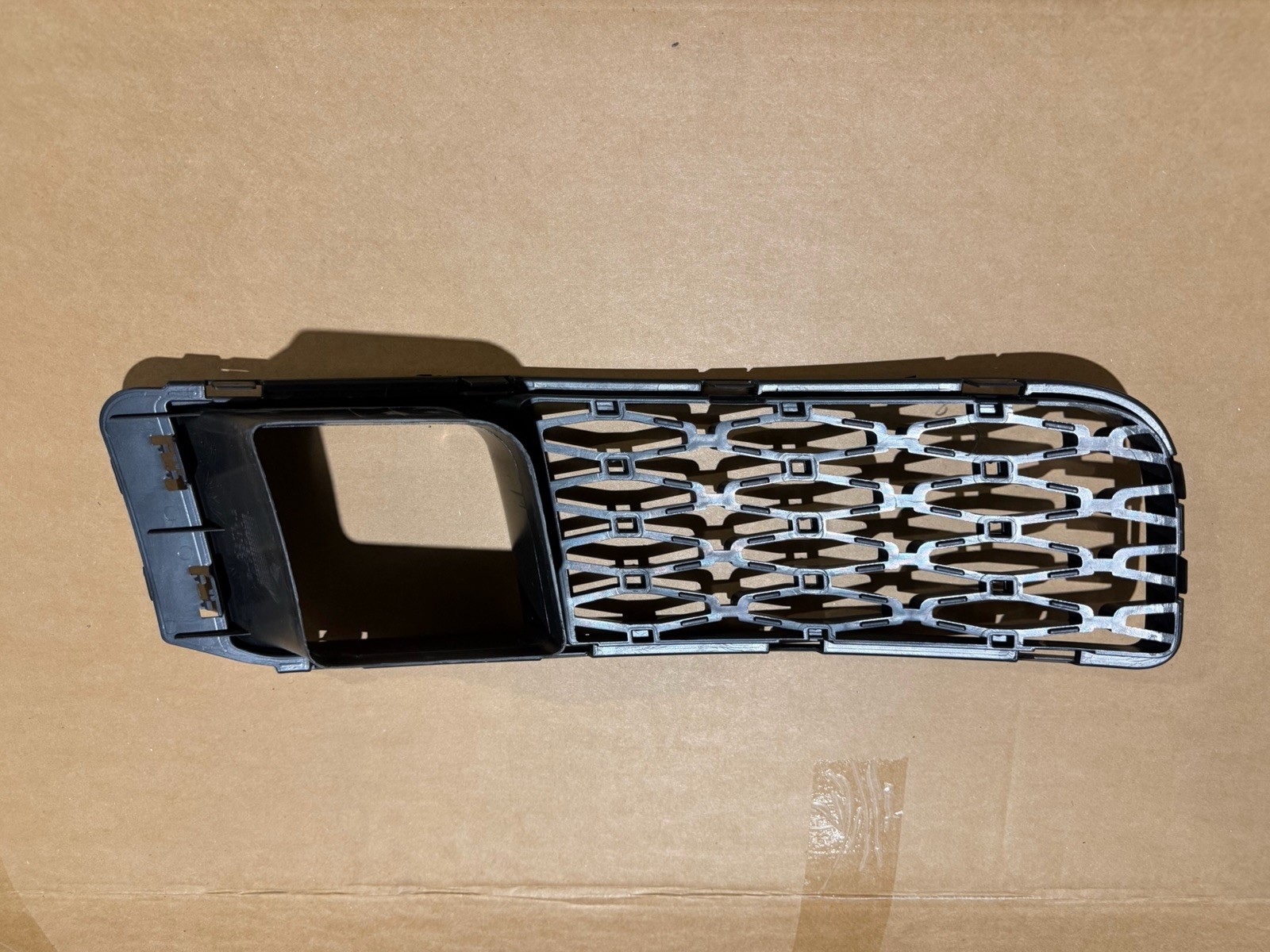 2018-2020 Rolls Royce Ghost Front Bumper Lower Grille Left Driver Side New