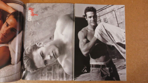 CosmoGirl Magazine Nicholas Ashburn Male Model Abercrombie & Fitch Shirtless - Picture 4 of 6