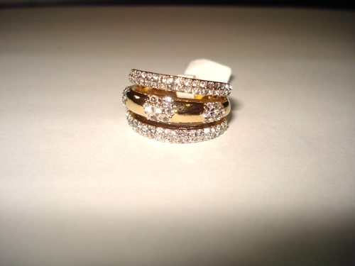 Camille Lucie Wide Band Crystal Ring Sz 7.25 France New! Alot of Sparkle! - Picture 2 of 5
