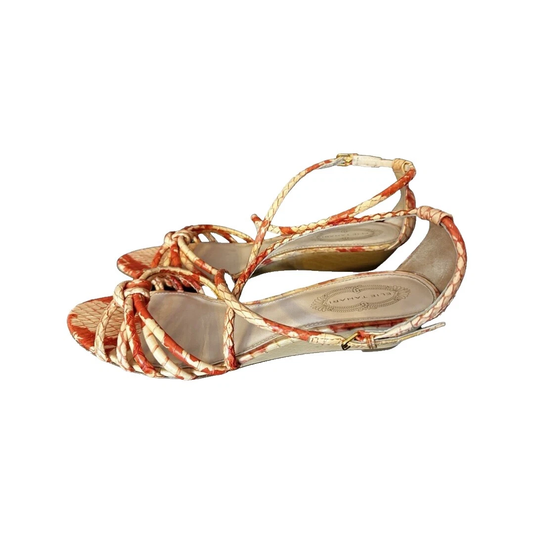 Parte superior de cuero Tahari Sandalias Formales para Mujer