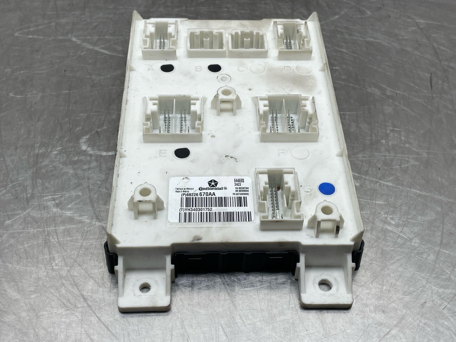 2014 Maserati Ghibli OEM Body Control Computer Module BCM 68226670AA