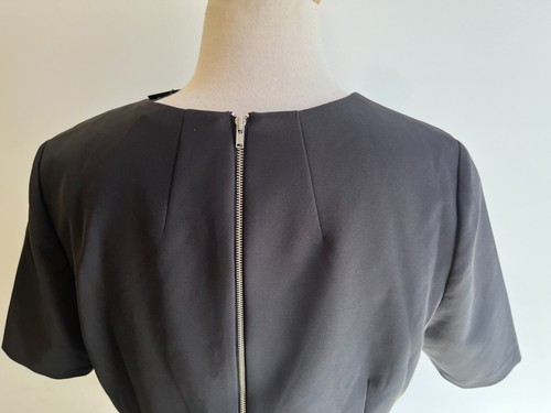 Portmans Ladies Black Zip Back Short Sleeve Classic Blouse Size 12 New w Tag $80 - Picture 7 of 14