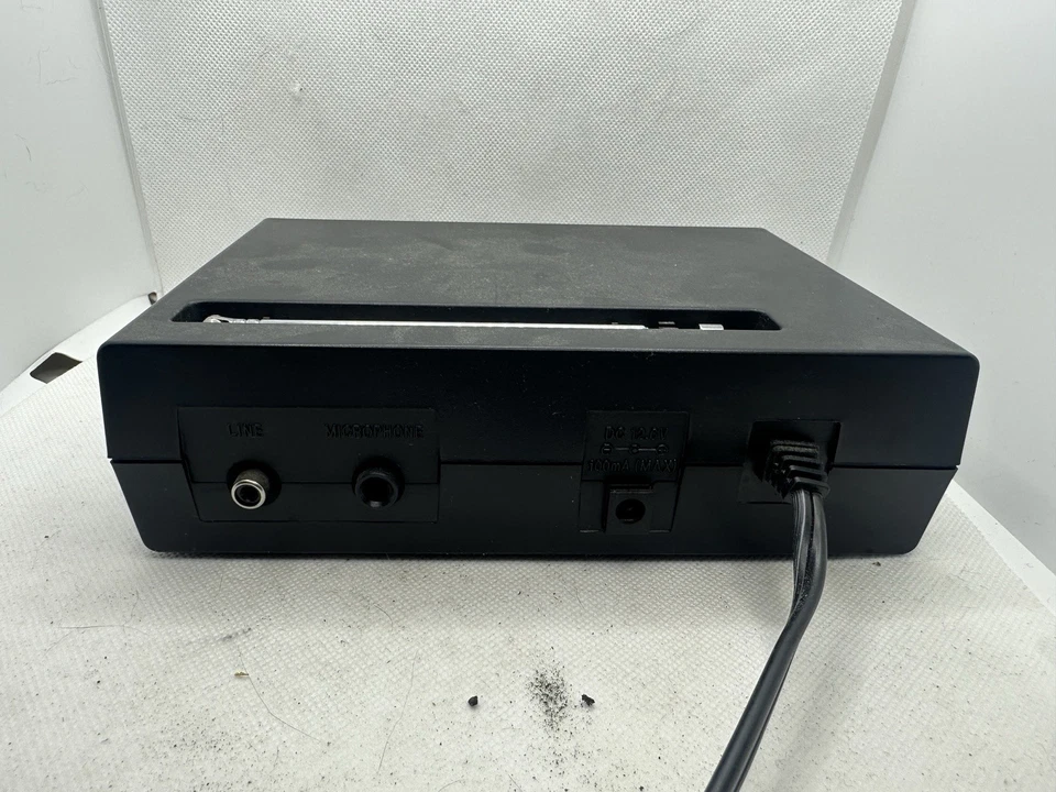 REALISTIC 32-1224 Microphone Mic Wireless Pro System Mic Inc - Image 2 of 4