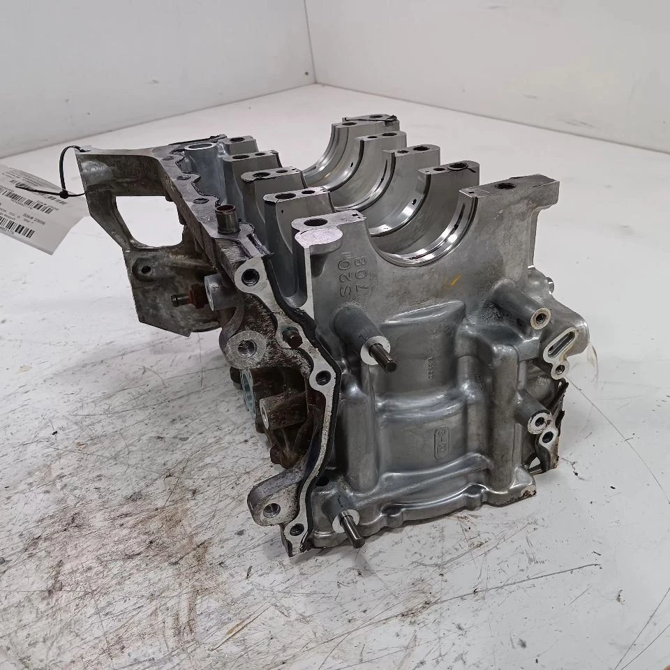 Passenger Right Side Bare Engine Cylinder Block Fits 13-16 Scion FR-S - Image 4 of 4