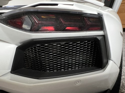 HK101 Pocher Lamborghini Aventador coupé scala 1:8 bianco. Con vetrina - Foto 11 di 12