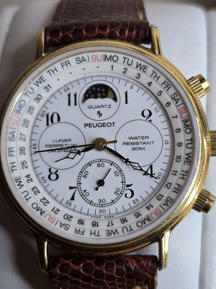 Reloj Vintage Peugeot Antiguo Moda Cuarzo Calendario Perpetuo Fase Lunar Foto 2 de 4