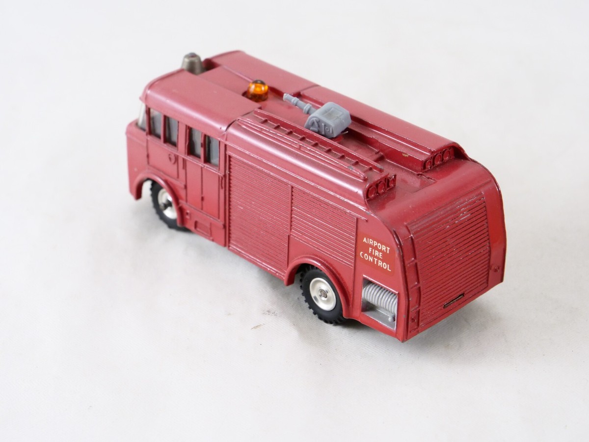 Dinky Toys GB No. 276 Airport Fire Engine 1/43 | eBay