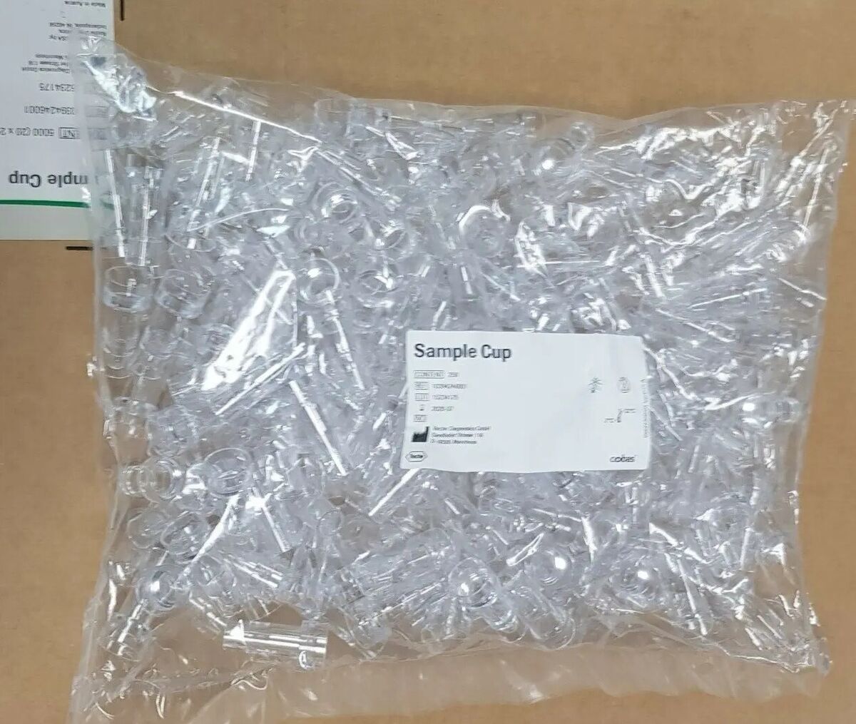 Sample Cup, 3mL, polystyrene , 250/bag, #10394246001 (25 Sample Cup, 3mL, polystyrene , 250/bag, #10394246001 (25