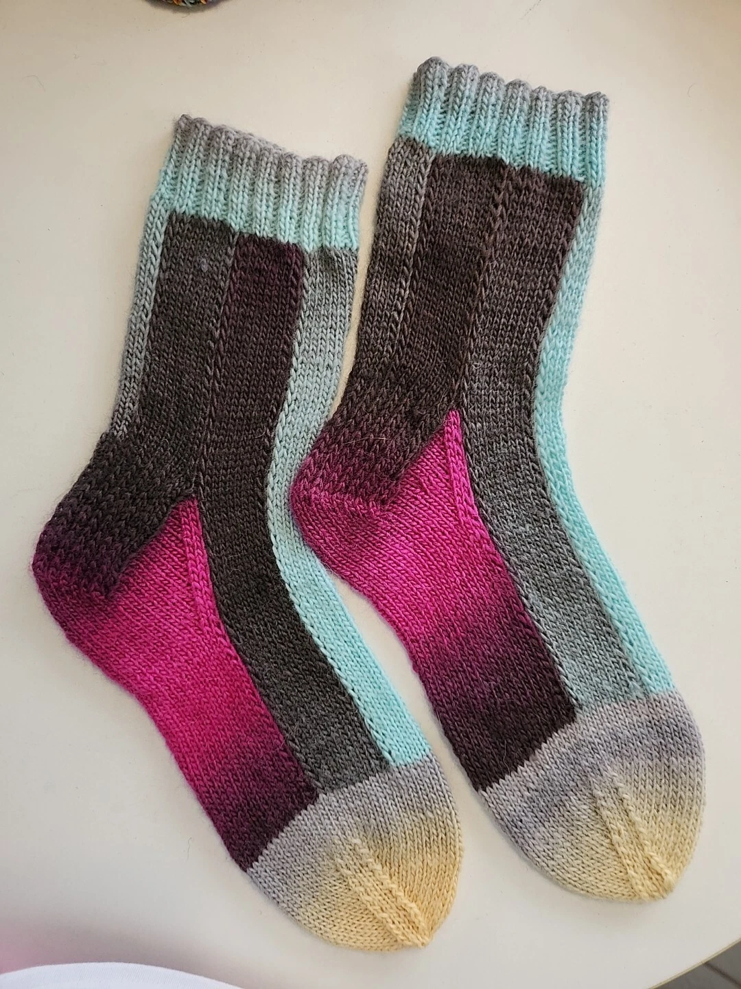 Hand Knitted Wool Socks Size 4-6. #46