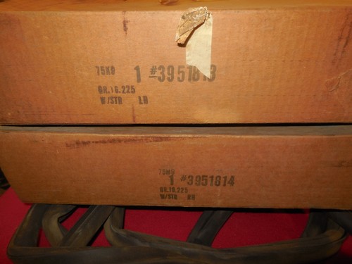 NOS 1967 - 72 Chevrolet C10 C20 K10 K20 K30 Sub door opening weather strips CST - Bild 7 von 8