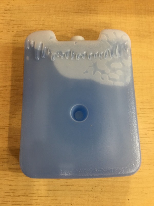 6 NEW RE USABLE ICE PAKS 16 OUNCE SIZE BLUE 
