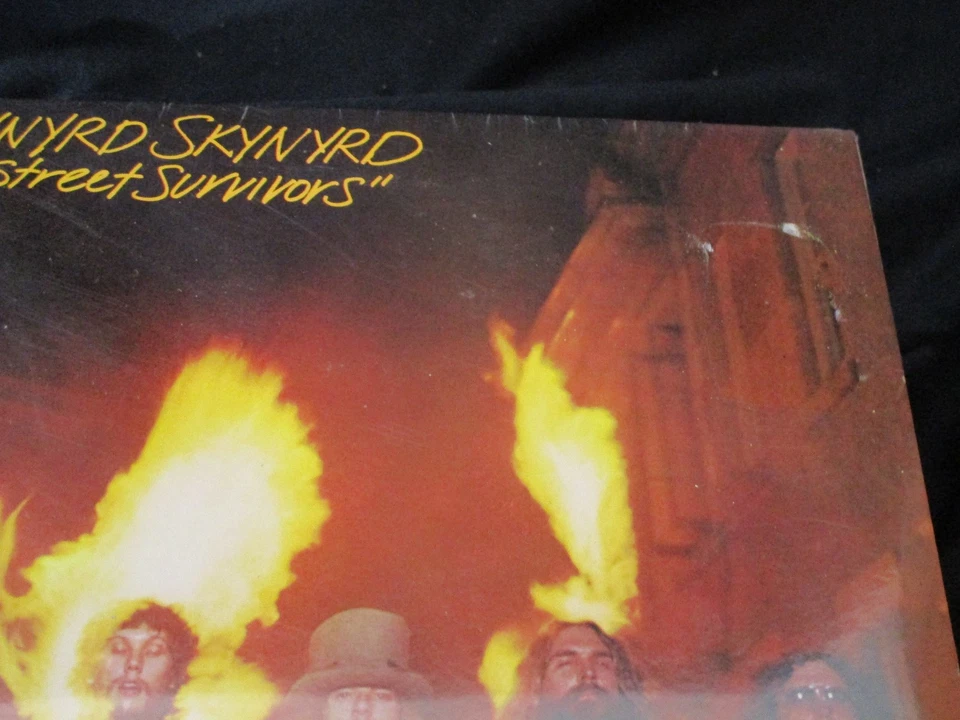 Lynyrd Skynyrd Street Survivors Sealed Vinyl Record LP Album USA 1977 Recalled  - Image 3 of 4