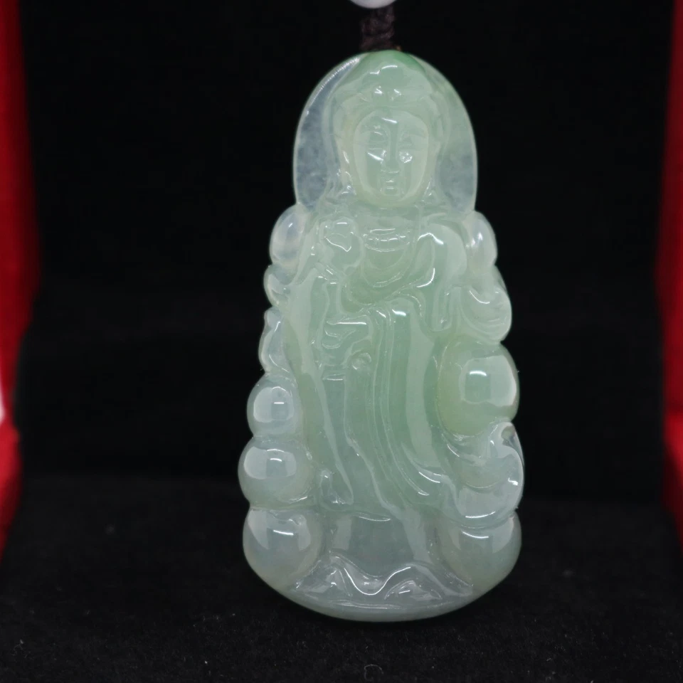 Myanmar Jade Kannon Bodhisattva Colgante Jadeíta Natural, 15.47g Usado Foto 3 de 4