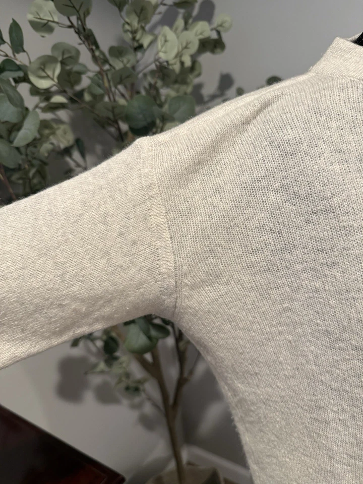 Suéter Saks Fifth Avenue beige jaspeado cachemir talla pequeña Foto 4 de 4