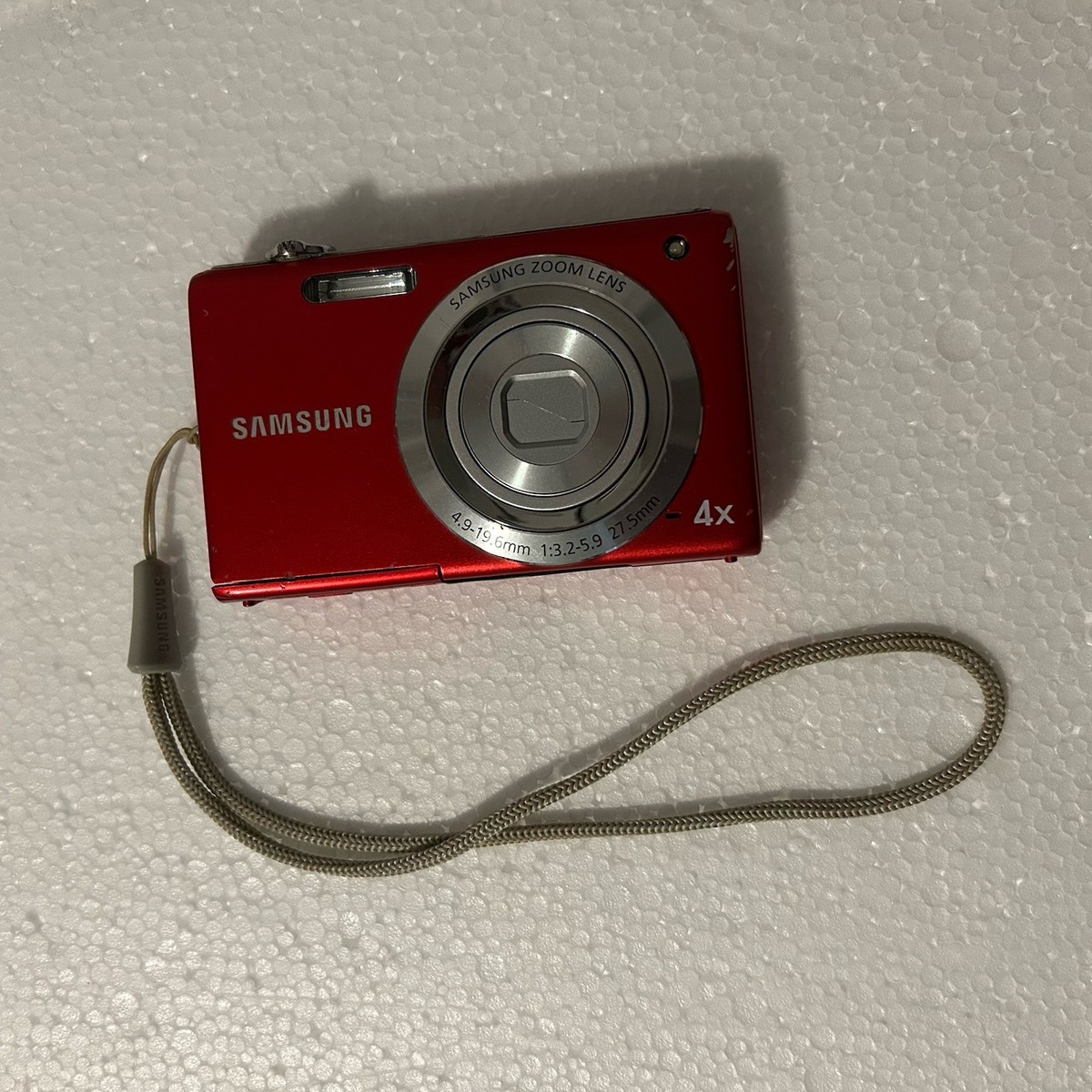 Samsung DualView TL105 12.2MP Digital Camera Red With BP70A