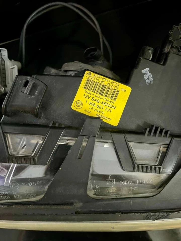 BMW M3 2003 faros de ansión izquierdo y derecho OEM LE01E672 + 2 luces de parachoques gratuitas Foto 4 de 4