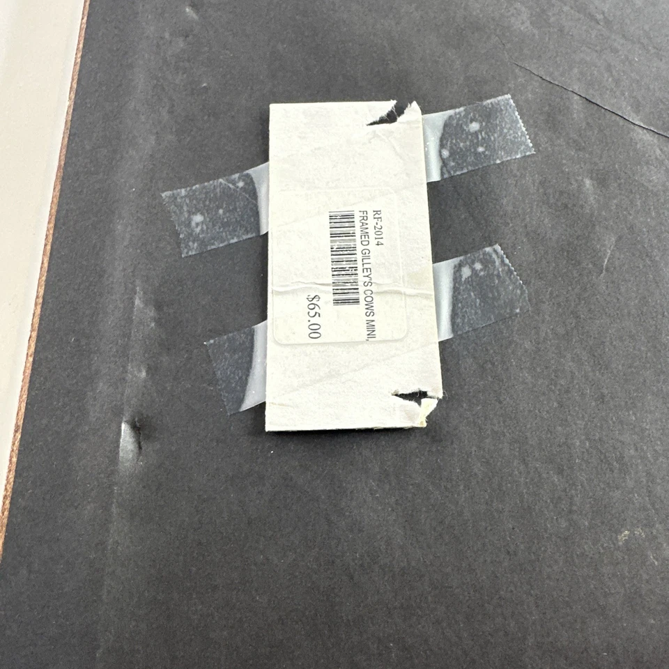 Estampado enmarcado y mate - Gilley's Cows de Bob Timberlake Foto 4 de 4