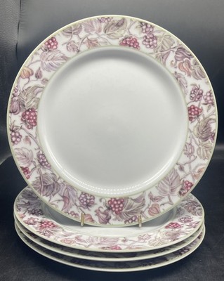 REED & BARTON BERRY & VINE Four 8 1/8'' SALAD PLATES