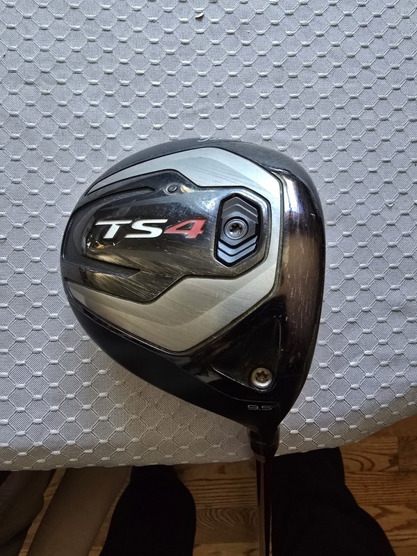 Titleist TS4 Driver 9.5° Regular Flex Graphite Right-Handed 1-Wood