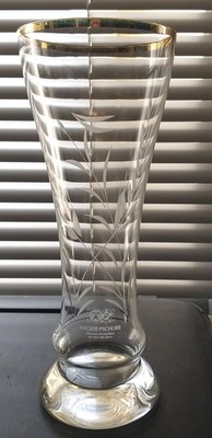 Hacker-Pschorr Weißbier-Glas 0,5 l: Weizenglas mit Gravur (Ähren) und Goldrand