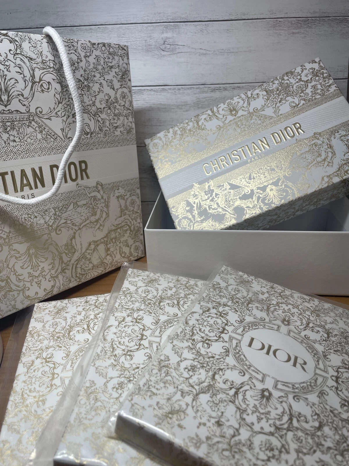 LOT 3 Noticebook Dior Nouveauté & Fêtes Boîte Cadeau & Sac Papier 2023 Authentique NEUF