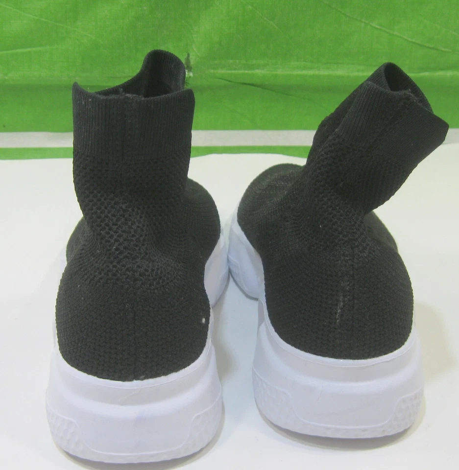 Zapatilla deportiva Wild Diva negra Iva SUAVE transpirable flexible para mujer talla 7,5 Foto 3 de 4