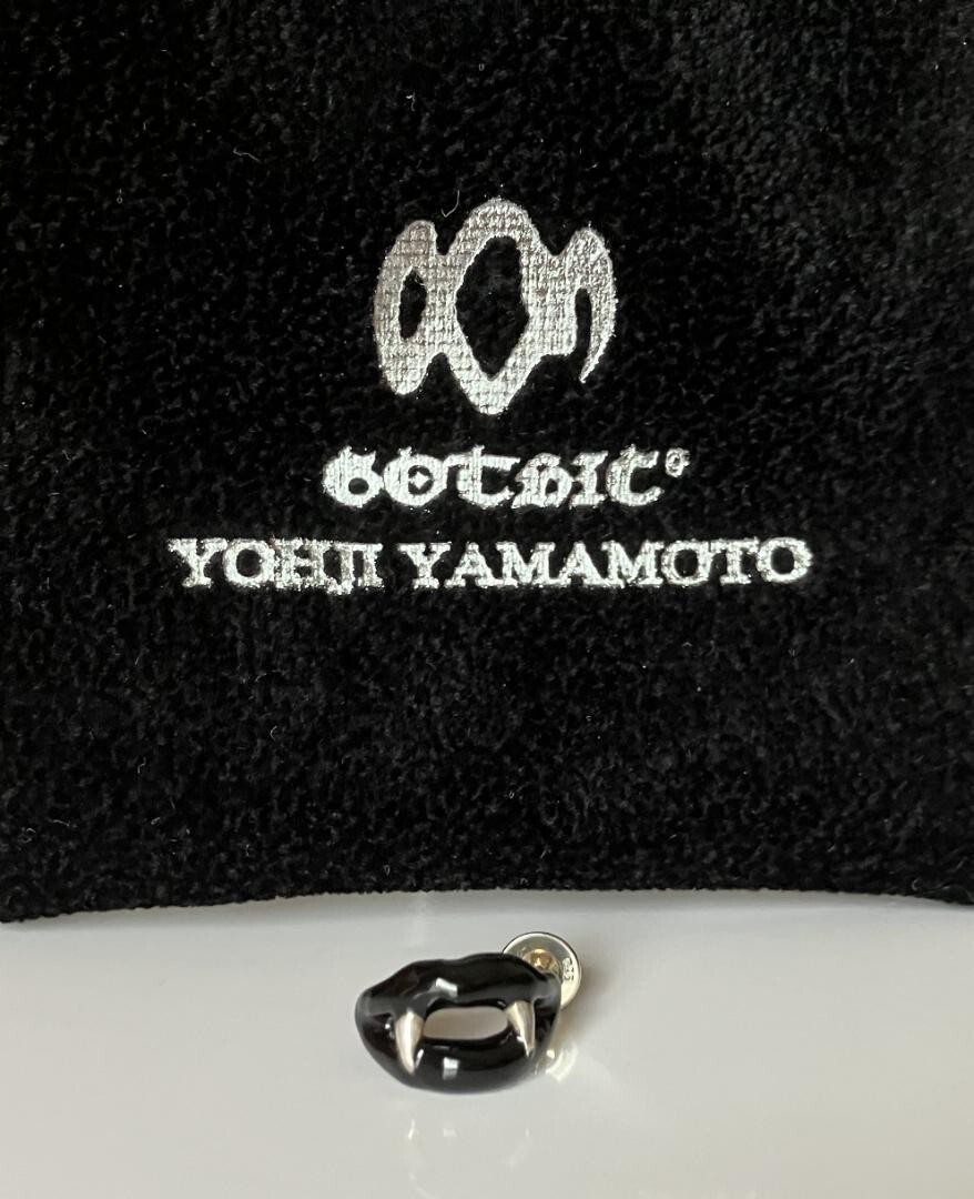 Yohji Yamamoto Silver 950 an earring Gothic Type :vampire Yohji Yamamoto Silver 950 an earring Gothic Type :vampire