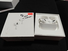 Apple AirPods Pro 1st Generation with MagSafe Case Static