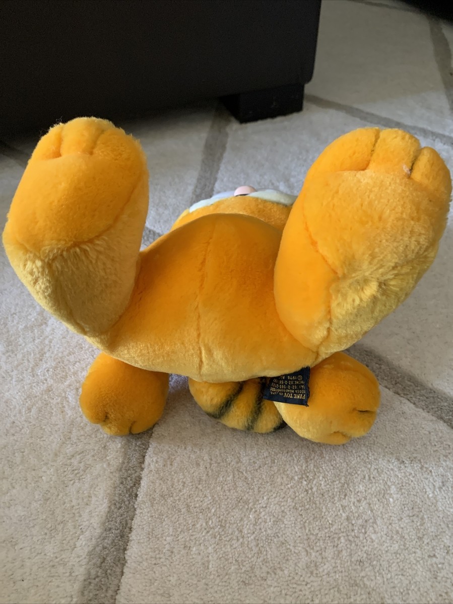 Garfield ベッドで寝るフィギュア 1978年製 Garfield ベッドで寝るフィギュア 1978年製 フィギュア専門店