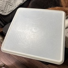 Vintage Tupperware 12 x12x 5 Clear Square Kee...