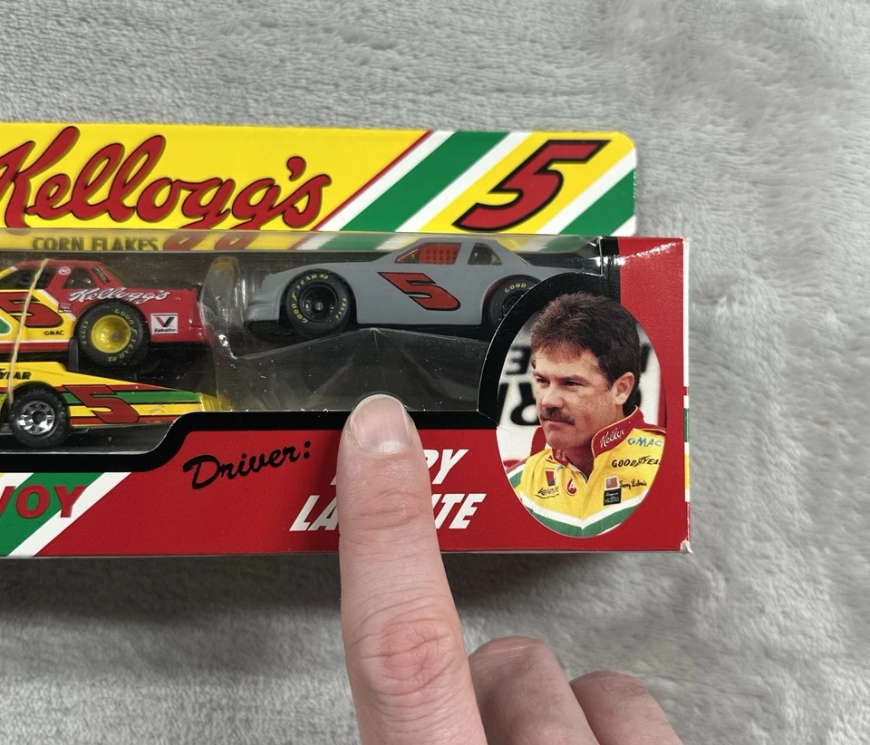 Terry Labonte #5 Kellogg’s Corn Flakes Team Convoy Matchbox 1993 Nuevo Foto 4 de 4