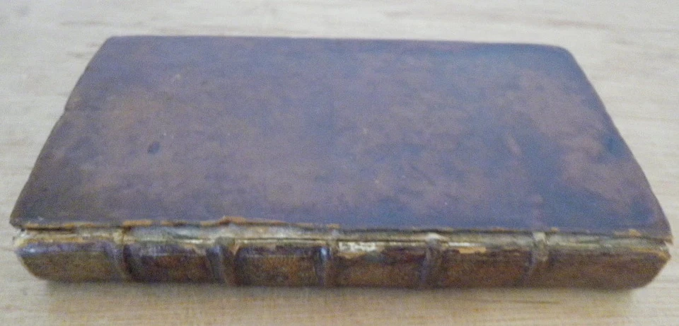 LE ZODIAQUE de la VIE HUMAINE - Marcello Palingenio Stellato 1733 2 Vol. - Imagem 3 de 4