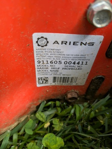 Ariens Razor 911605 Lawn Mower Front Wheel 8" Dust & Grass Cover Only 30125500 - Picture 5 of 5