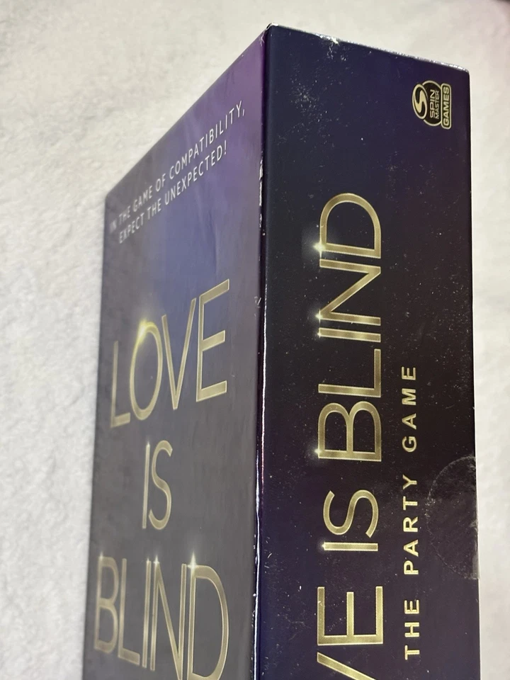 Love Is Blind The Party Game || Spin Master Games x Netflix - Image 2 of 4
