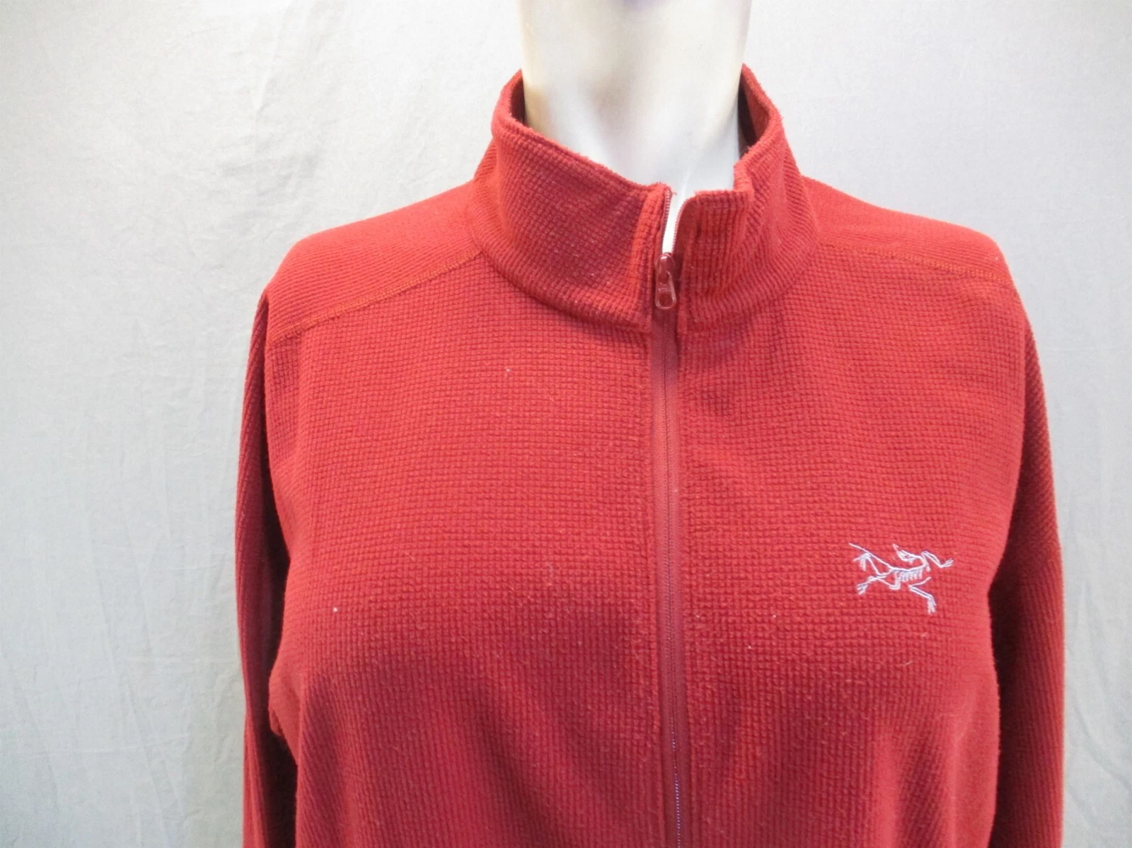 arcteryx 1/2 zip stand collar fitted athletic pullover hoodie