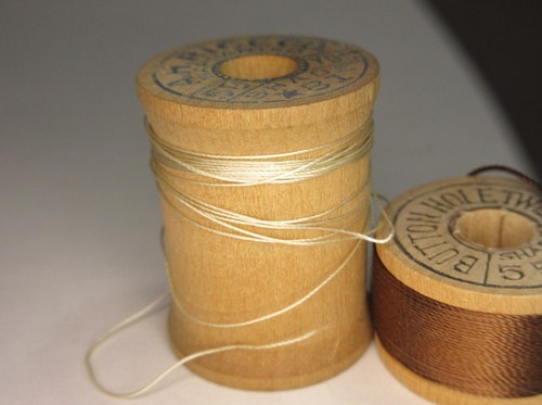 Vintage Silk Sewing Thread Wooden Spool Belding Corticelli - Picture 4 of 7