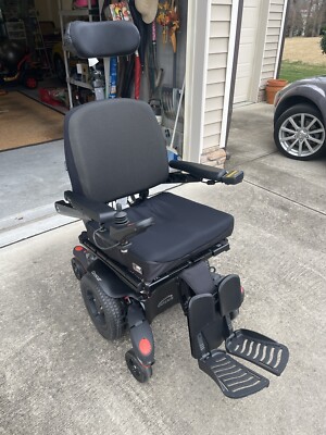 2021 Quickie Q700M Sedeo Pro Power Wheelchair w/ Brand New Batteries 