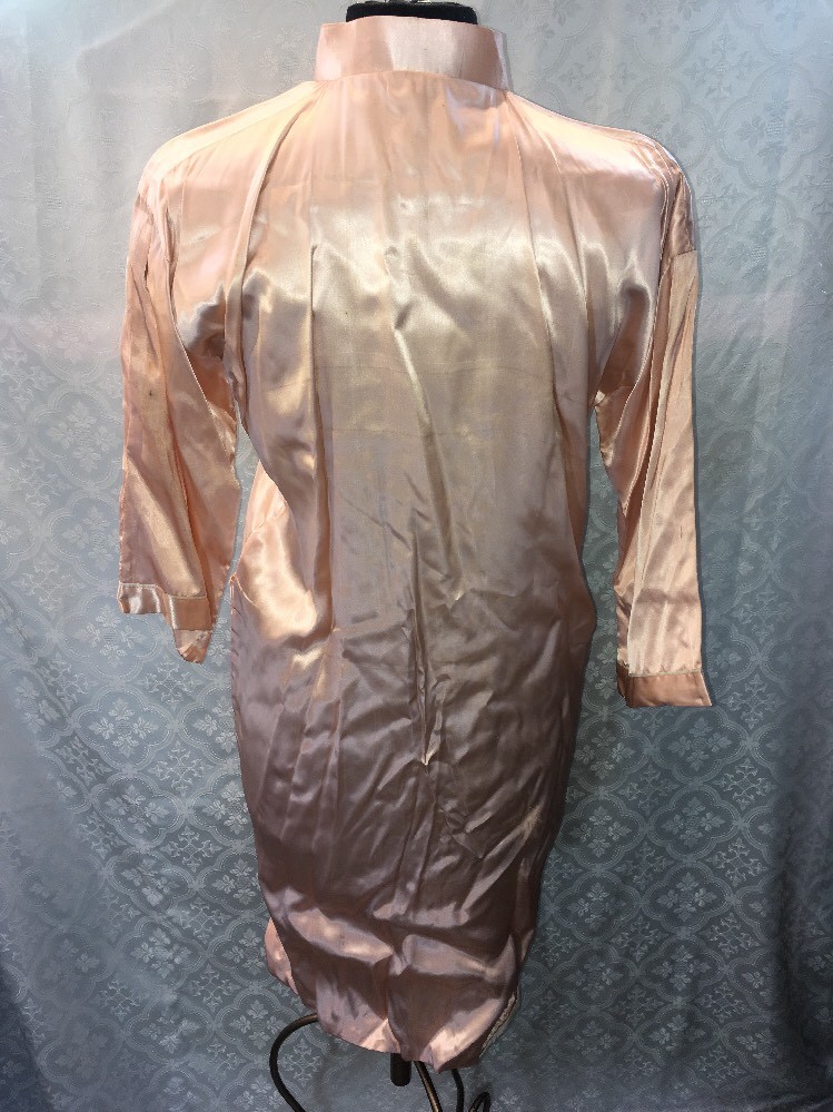 Vietnam Oriental Womens Vintage Wrap Robe Satiny Embroidered Vtg