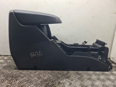 Ford C-Max centre console armrest compartment box C88RA 7M51R045M62ADW 04-07