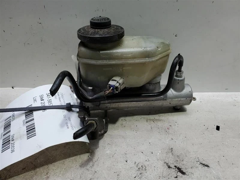 Toyota Camry 1994-2001, cilindro maestro de freno con ABS, 2,2, TRACCIÓN DELANTERA, PN: 47201-33130 Foto 2 de 3