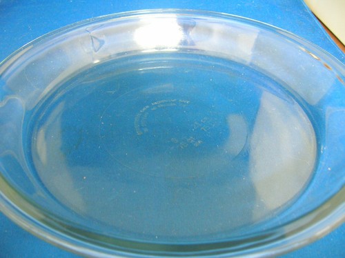 Pie Plate .75qt or 75L, 9" or 23CM made in USA Conventional oven or Microwave#13 - Picture 5 of 5