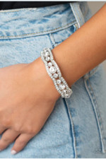 NEW PAPARAZZI VINTAGE WHITE STRETCH BRACELET You Choose HTF