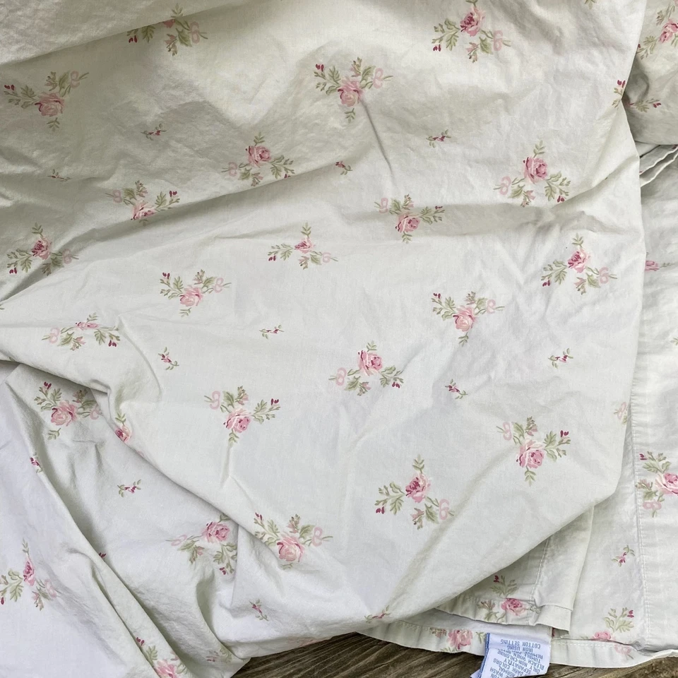 Simply Shabby Chic Ditsy Flowers Green Rose Twin Flat & Fitted Sheet - Image 2 of 4