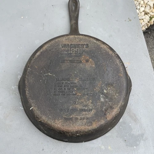 Vintage WAGNER’S 1891 Original 10 1/2" Cast Iron Skillet Cookware ~ Made in USA