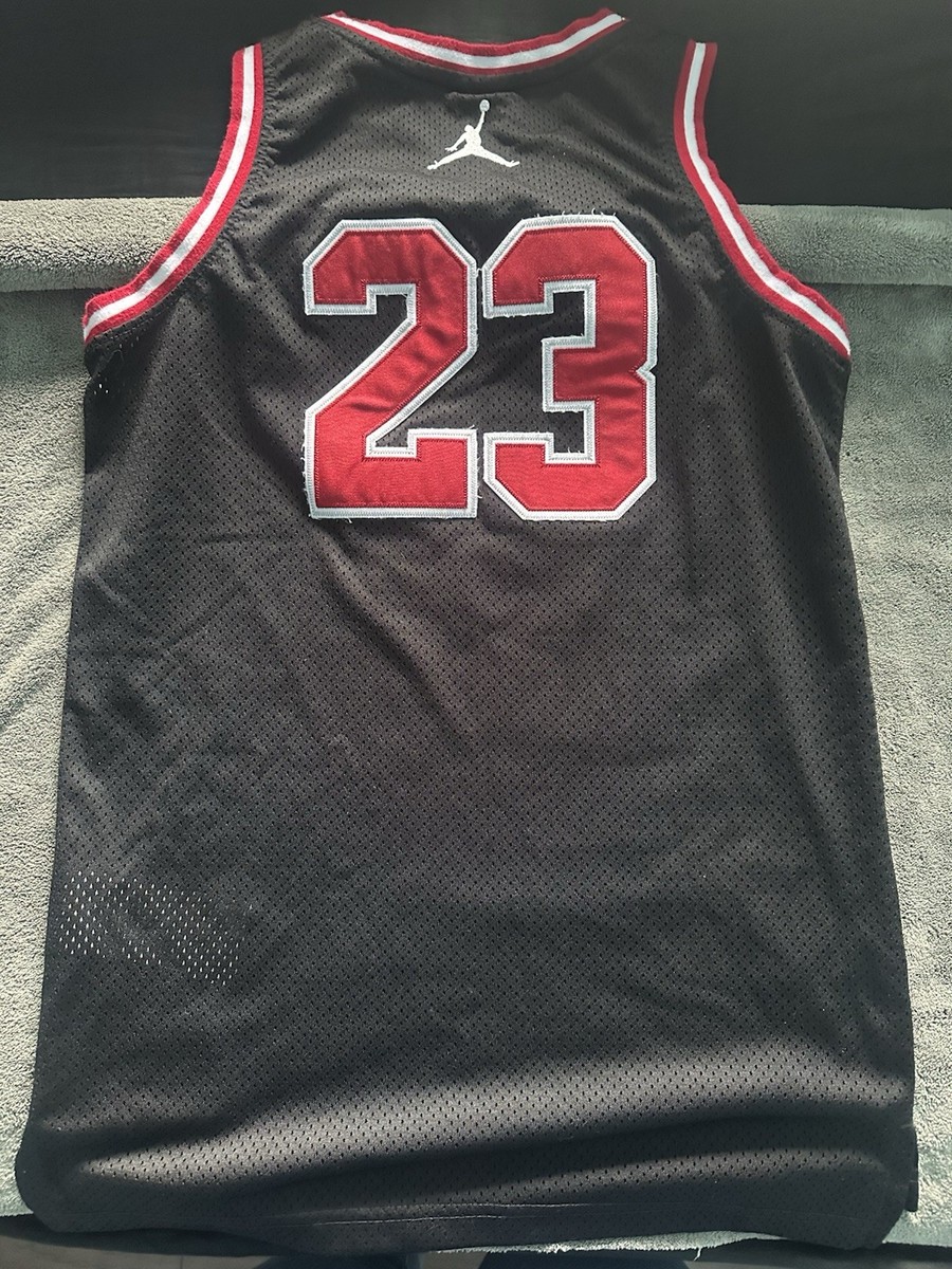 Nike Michael Jordan 23 Chicago Bulls NBA Jersey Black/Red