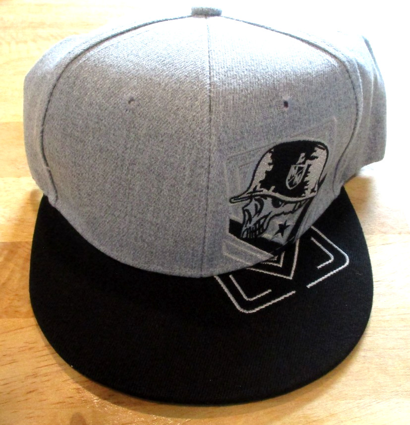 METAL MULISHA Men's Snapback Hat Motocross FMX Skull and Helmet Logo Cap