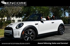 2023 Mini Cooper W/Iconic Trim 2.0 and Touchscreen Navigation