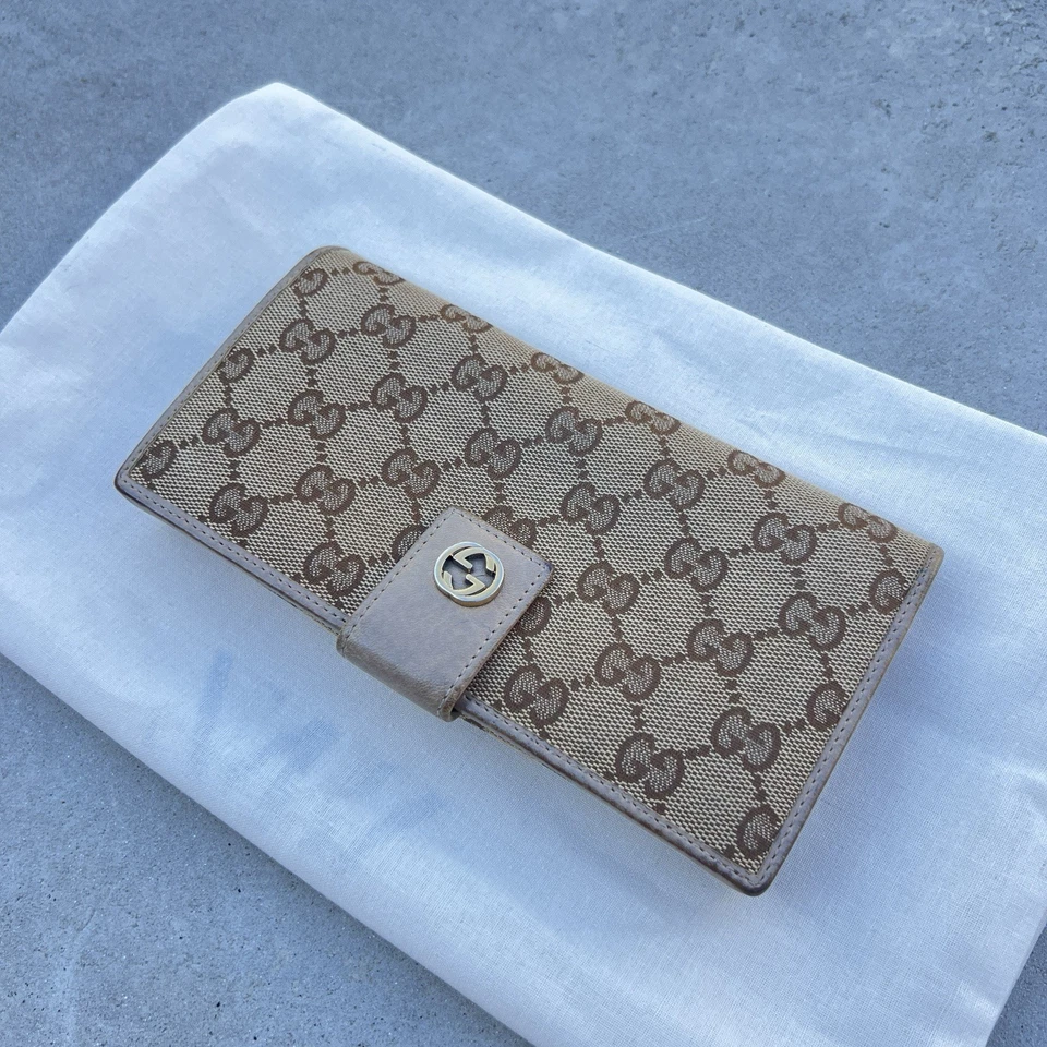 Gucci | Auténtica Cartera Larga Vintage Monograma Beige Marrón Herrajes Dorados Foto 2 de 4