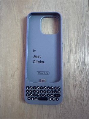 Clicks Keyboard Case for Apple 15 pro - grey