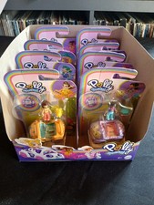 Lot de 8 figurines en display Polly Pocket avec véhicule Mattel NEUF